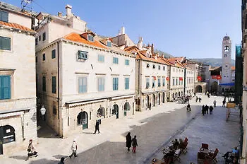 Stradun Gasthof 3*